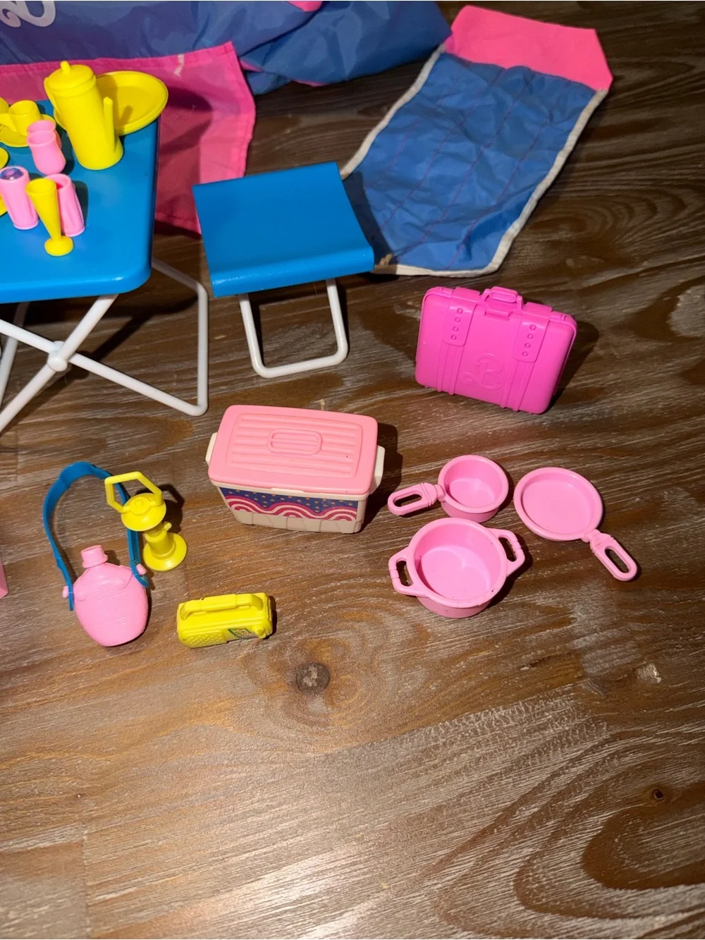 Vintage 90s Barbie American Camping Set